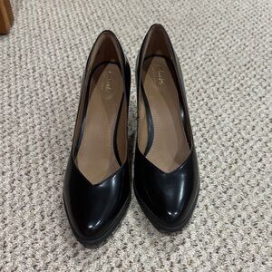 Clarks Black Leather Pointed Toe Heels